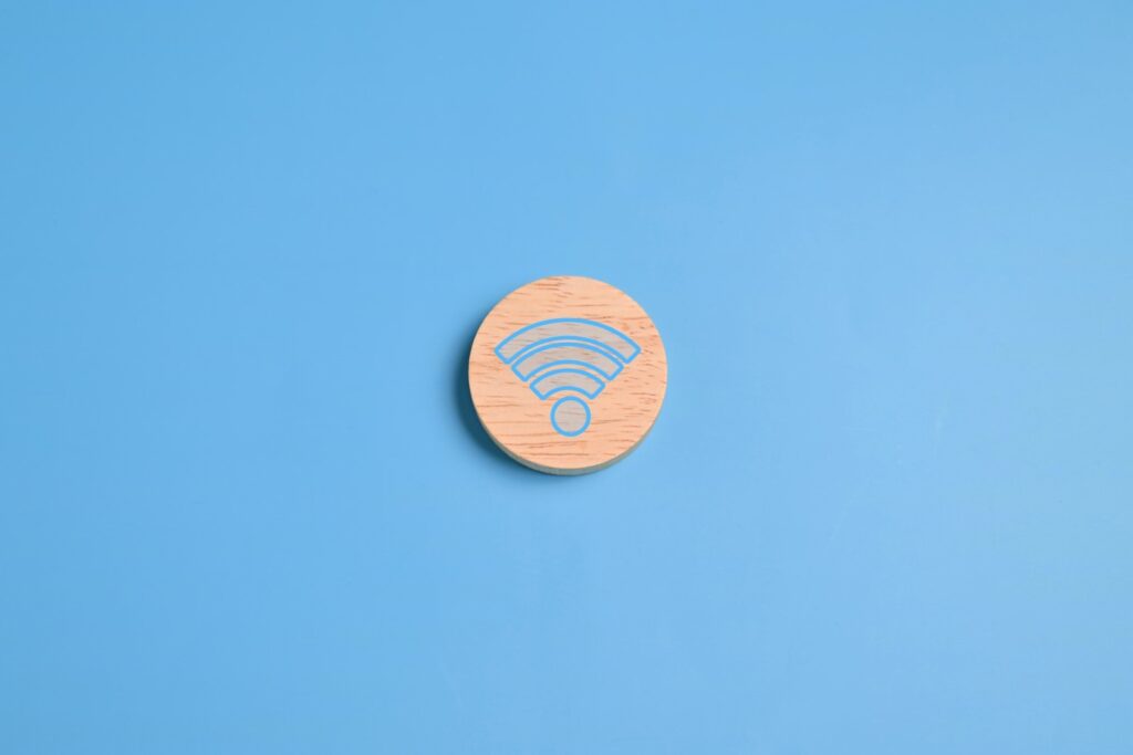 Wooden block with WiFi hotspot symbol